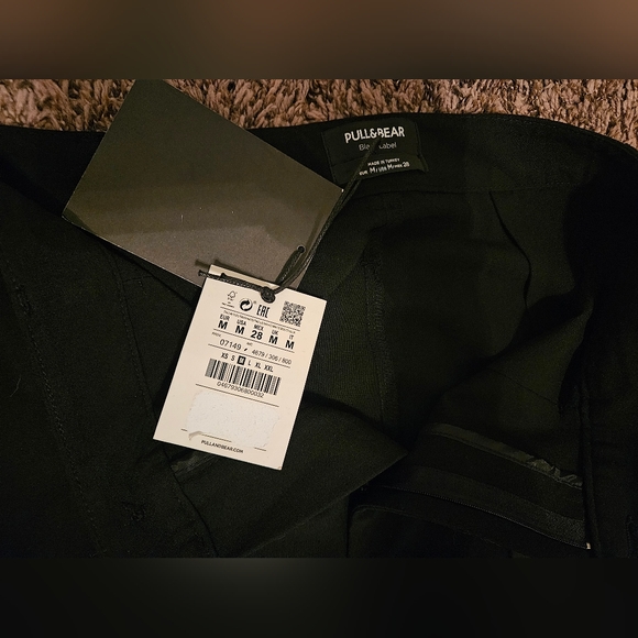 Women's Pull & Bear Black Formal Pants NWT - Picture 3 of 5